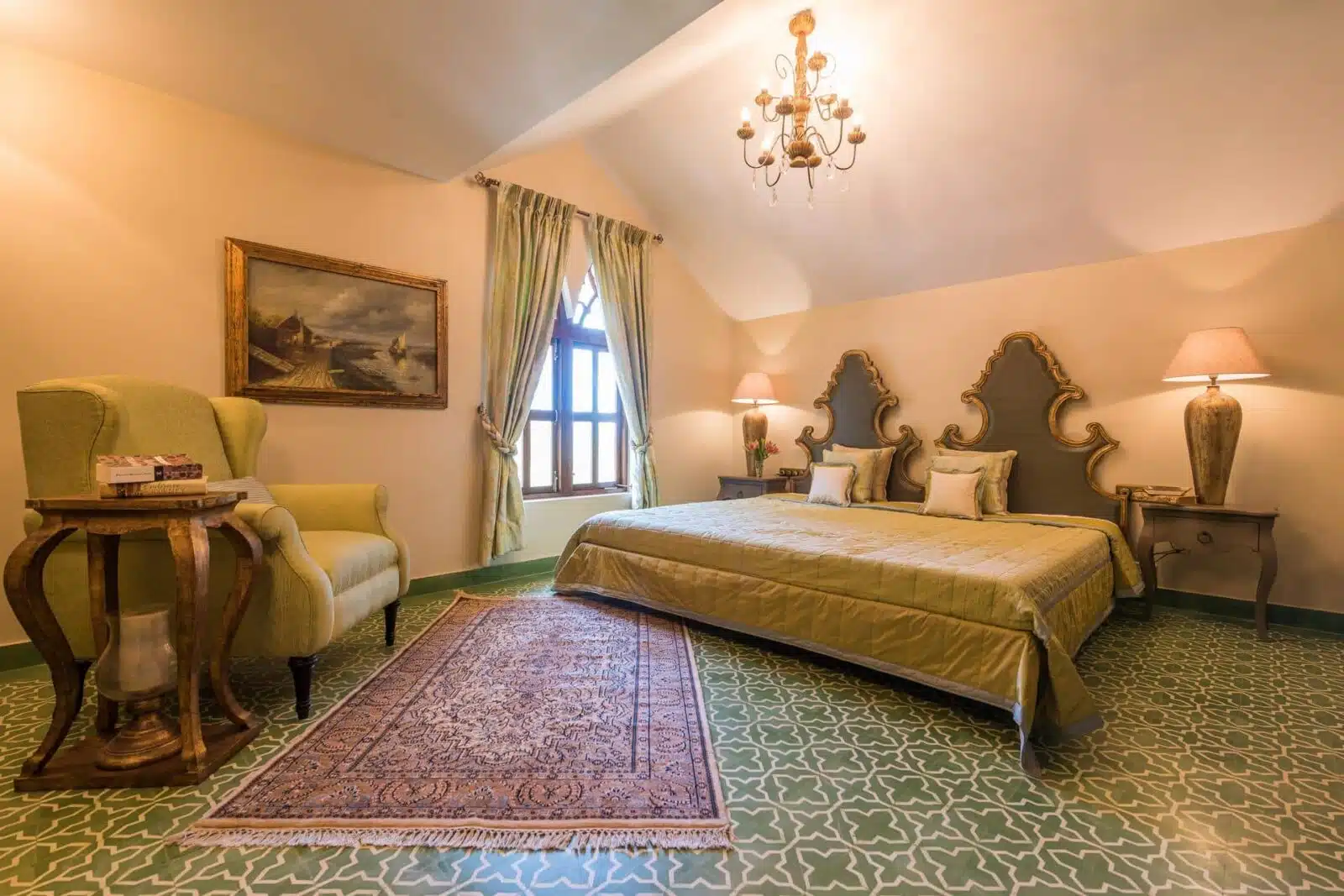 Chepstow Hall - Bungalows in Conoor for Sale - Stylish Bedroom