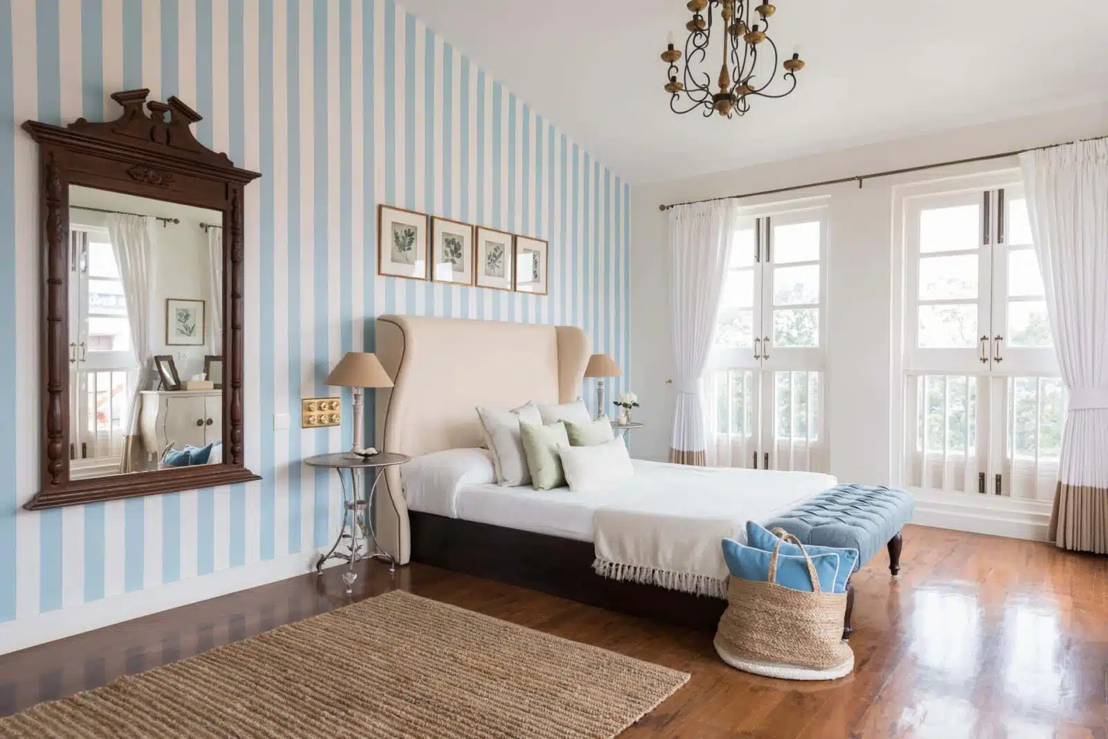 Gleneagle Cottage - Pool Villa in Conoor - Beautiful Bedroom View
