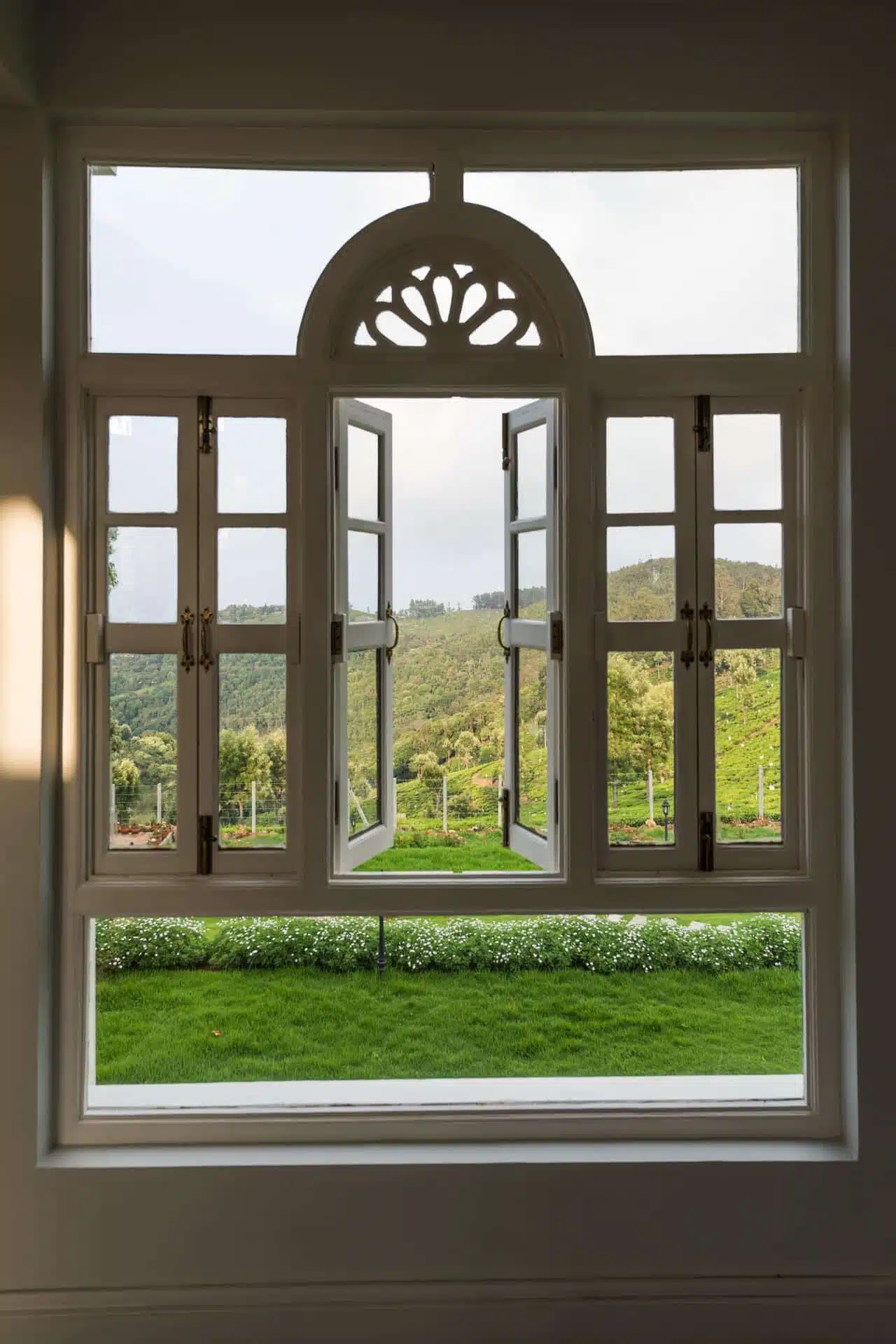 Gleneagle Cottage - Conoor Villas with Private Pool for Sale - Beautiful Window