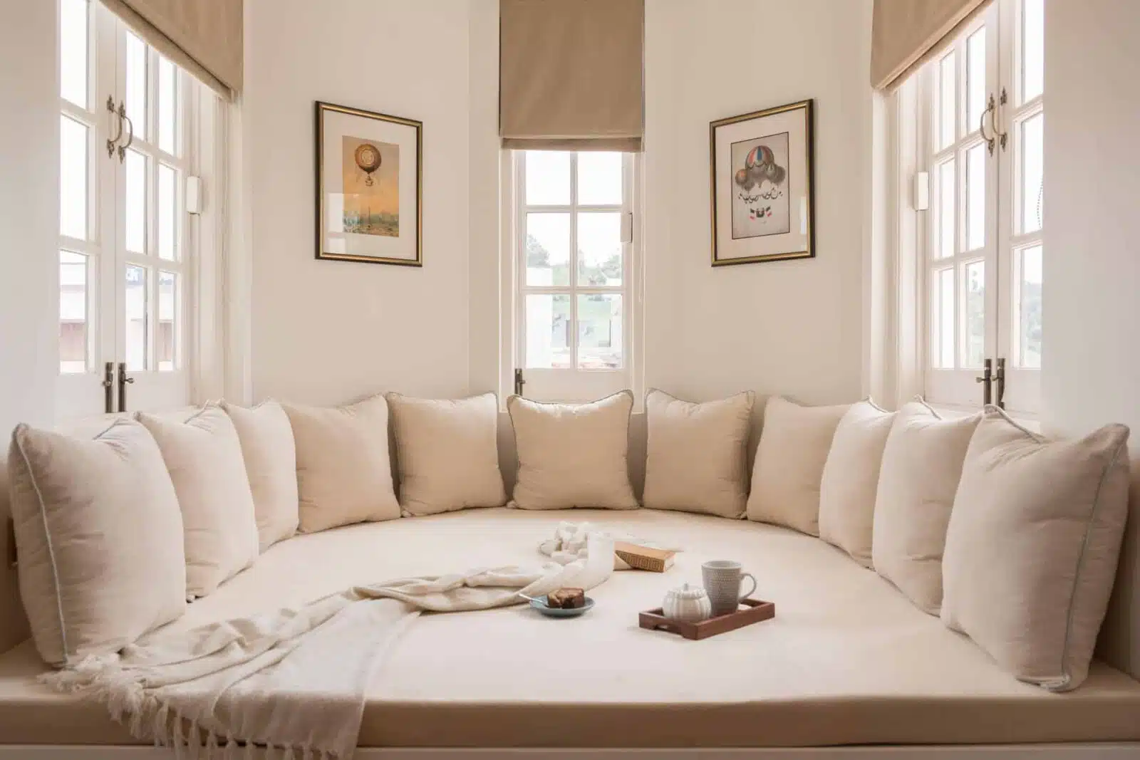 Gleneagle Cottage - Luxury Villas in Conoor with Private Pool - Fantastic Seating Area