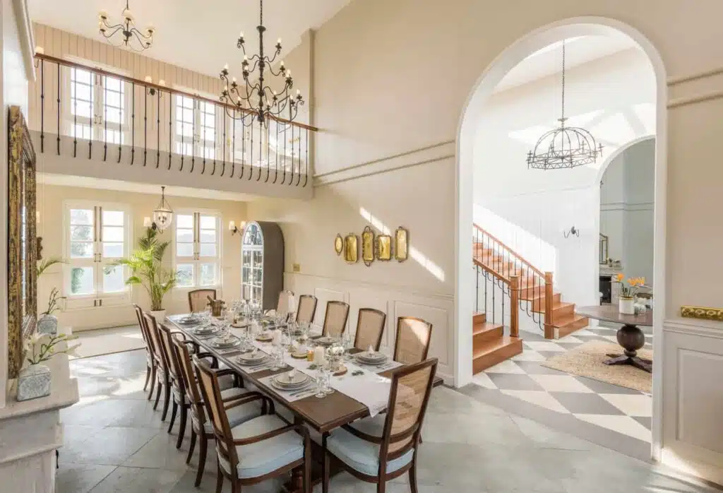 Gleneagle Cottage - Best Villas in Conoor - Stunning Dining Area