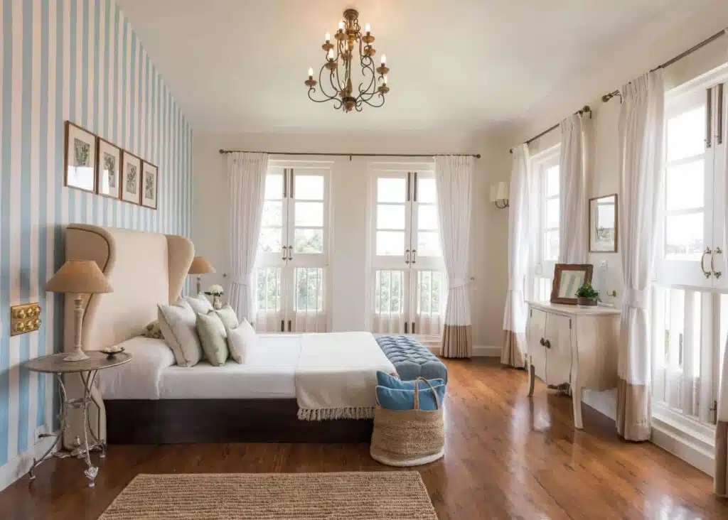 Gleneagle Cottage - Bungalows in Conoor for Sale - Stylish Bedroom