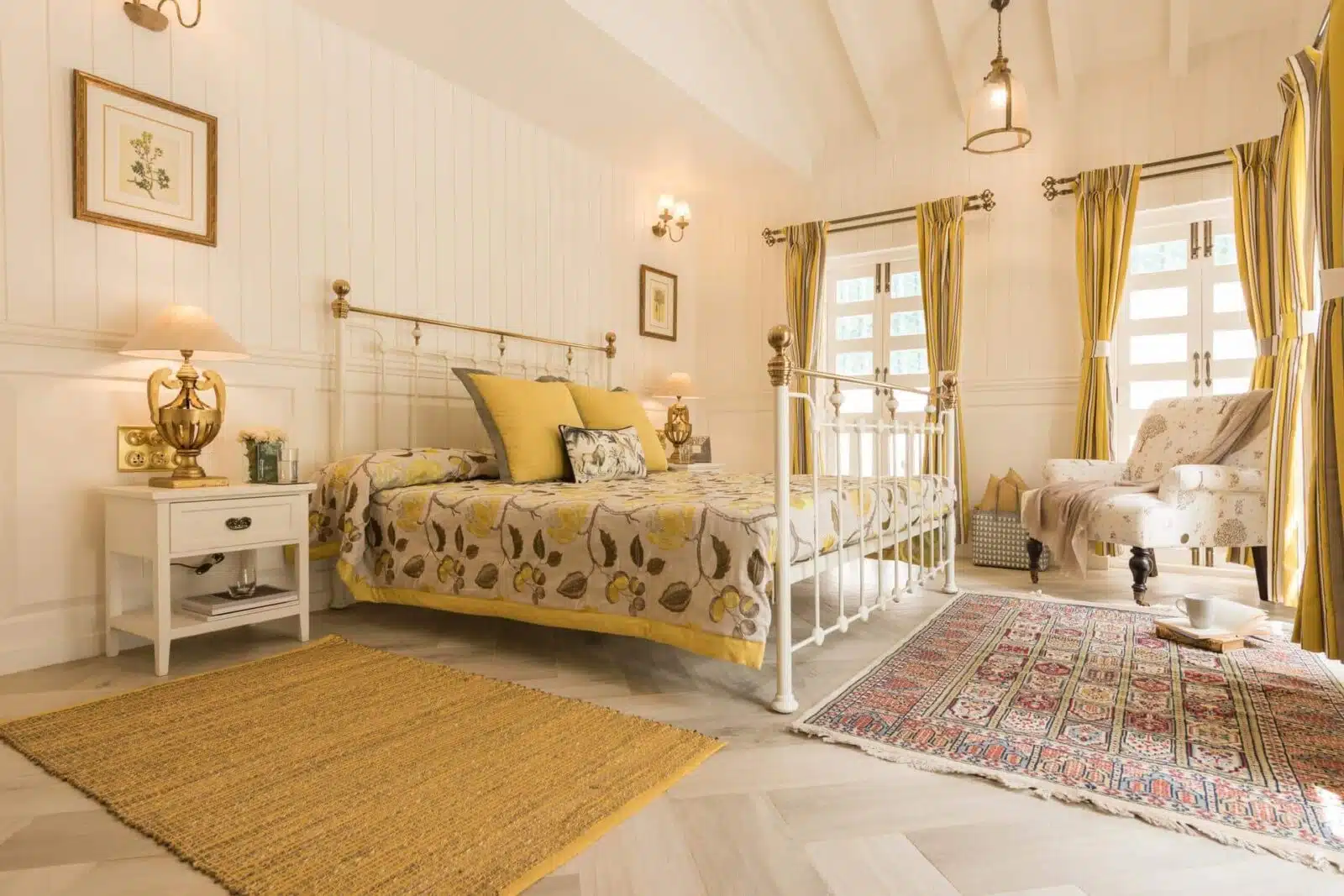 Albany Cottage - Bungalows in Conoor for Sale - Stunning Bedroom