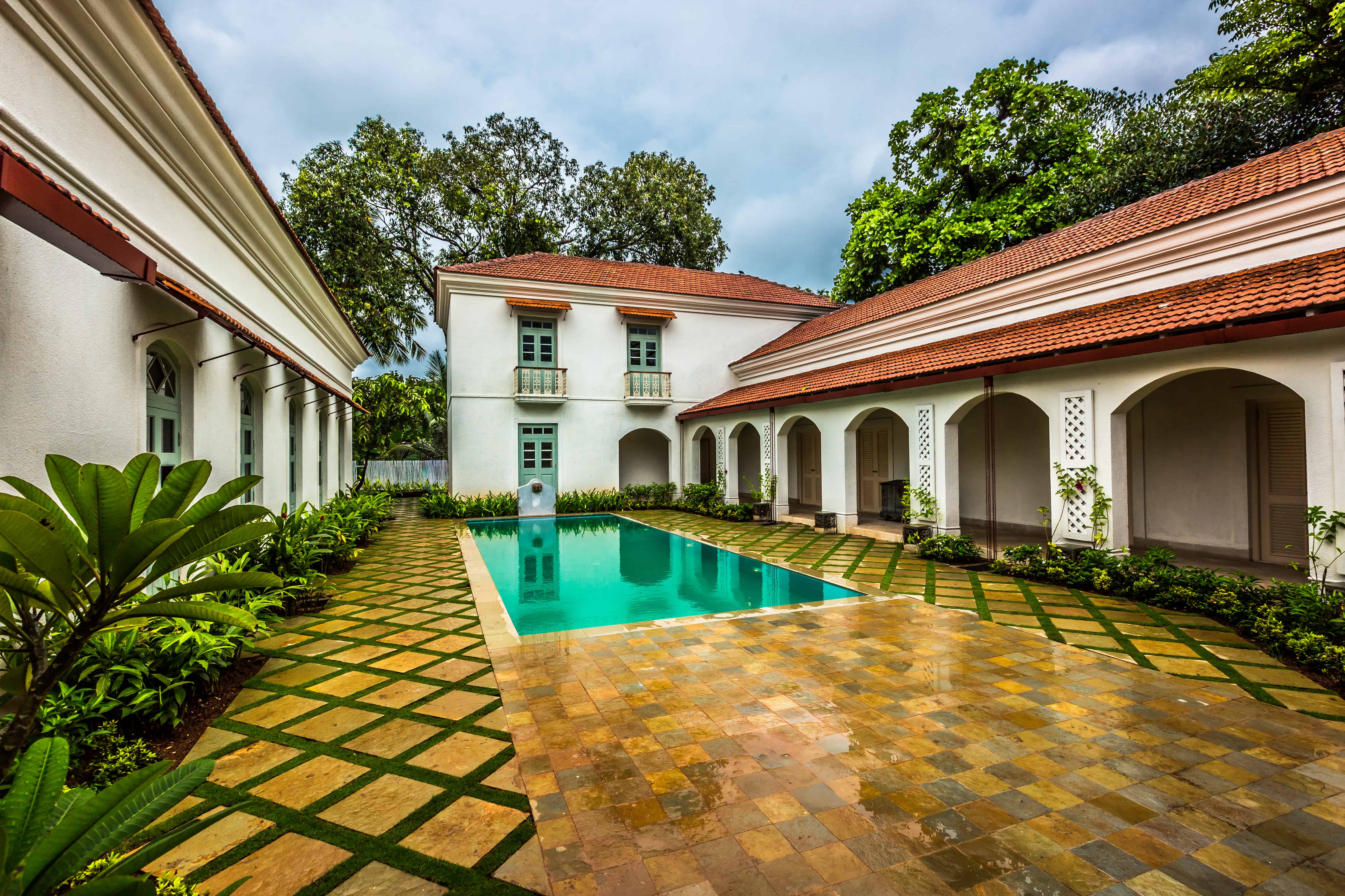 buy a holiday home in Goa or rent a villa