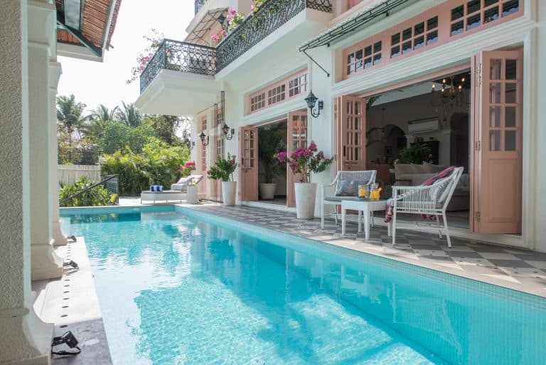luxury villas in goa