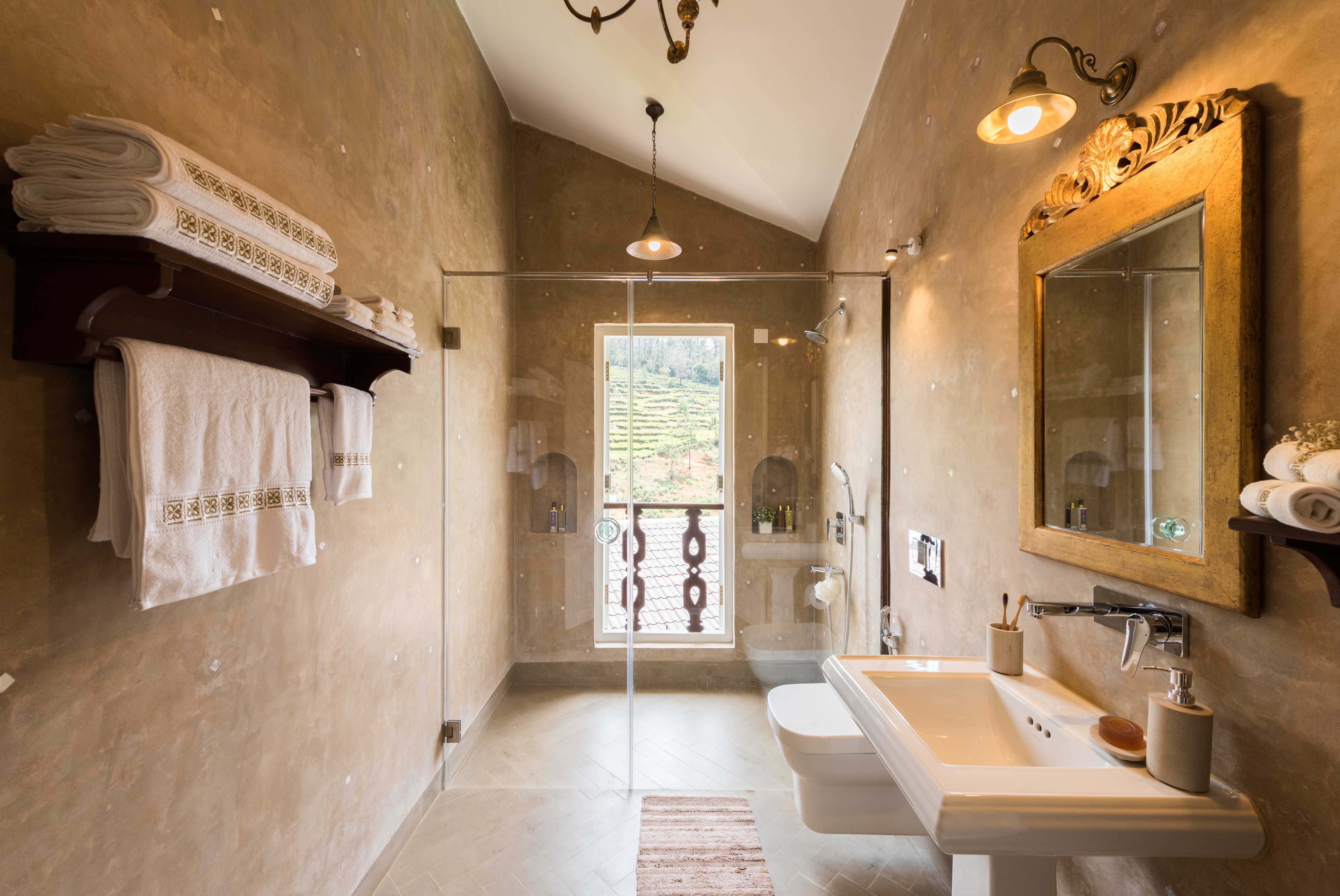 Main Bathroom Features for a Luxurious Space