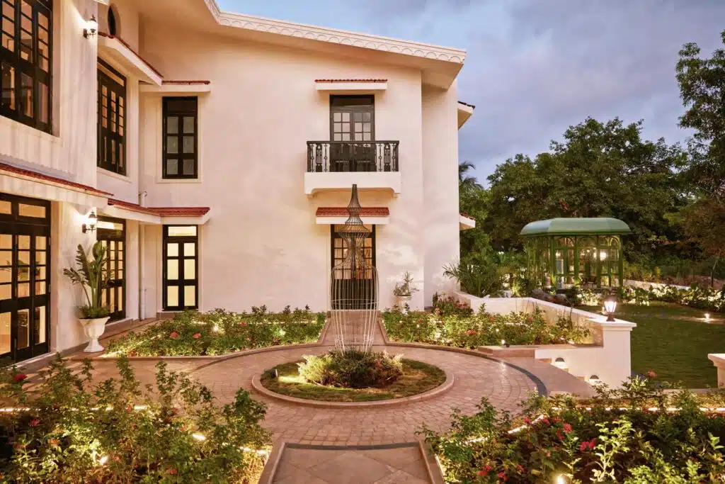 Estate de Frangipani - Private Villa in Goa - Garden View