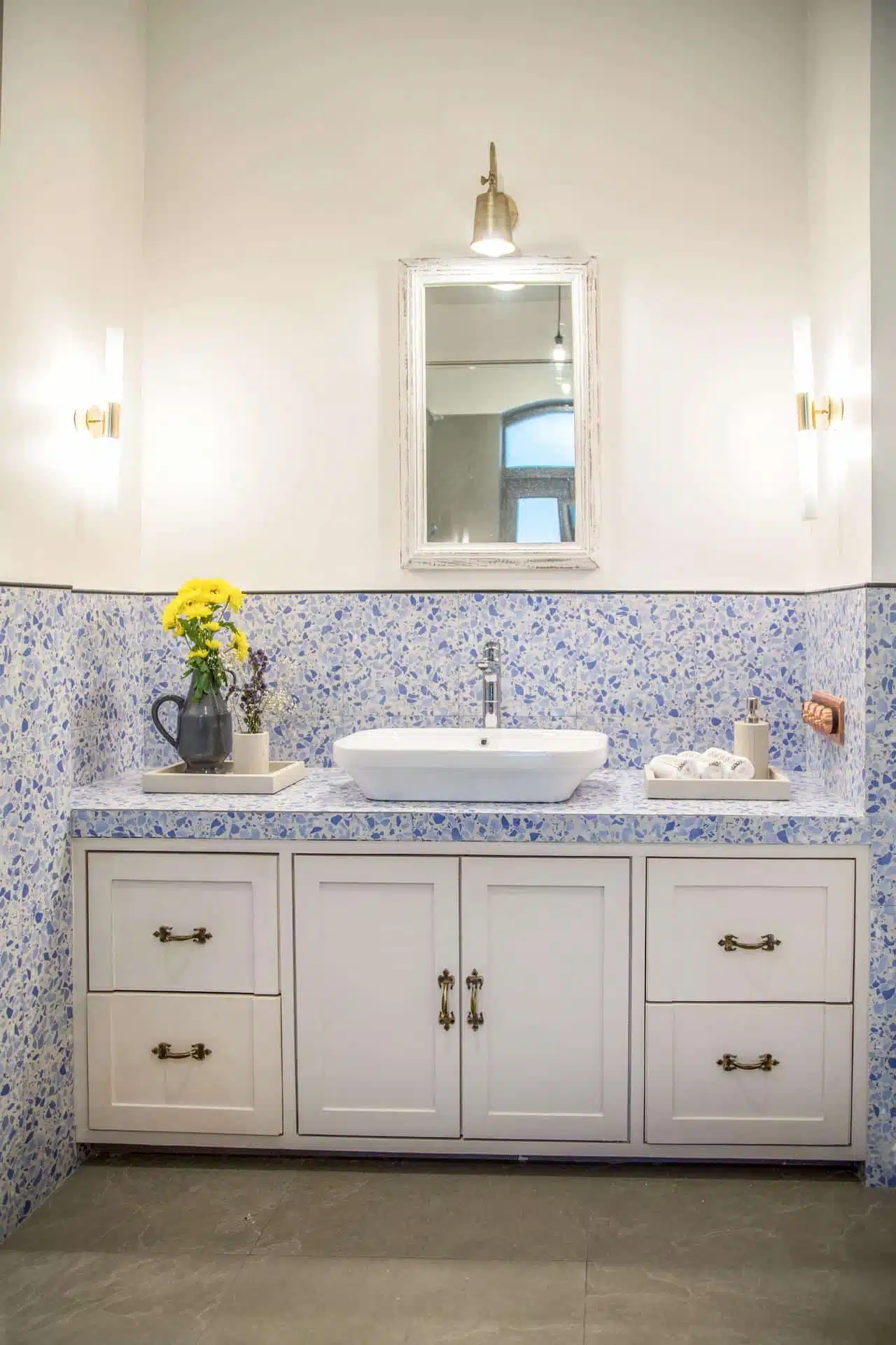 Monforte Villa E - Villas with Private Pool for Sale - Cosy Wash Basin