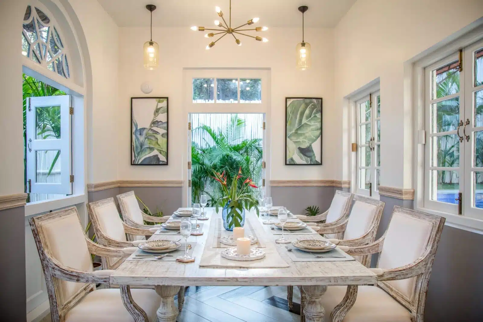 Monforte Villa E - Best Villas in Goa - Dining Area