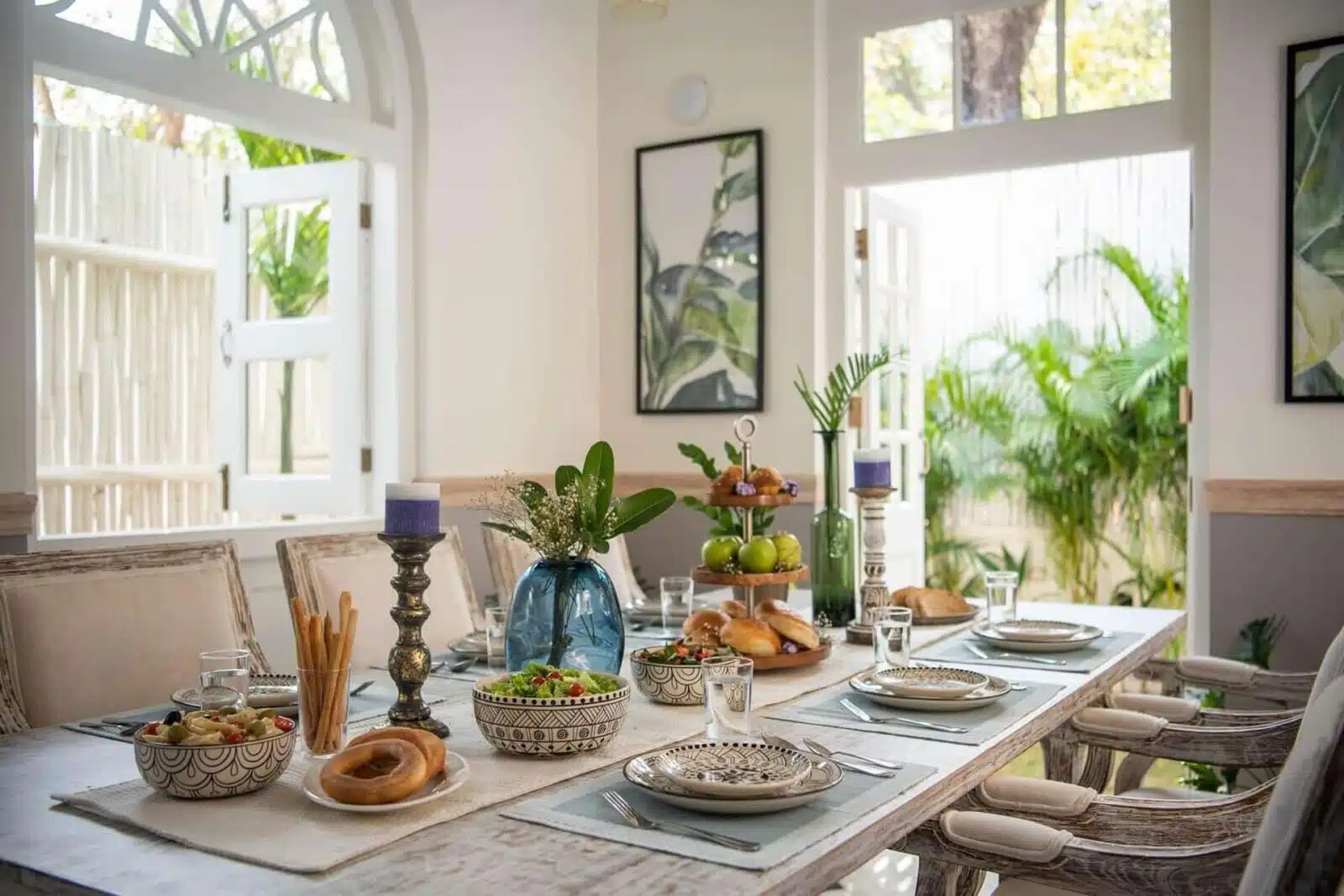 Monforte Villa E - Best Villas in North Goa - Stunning Dining Area