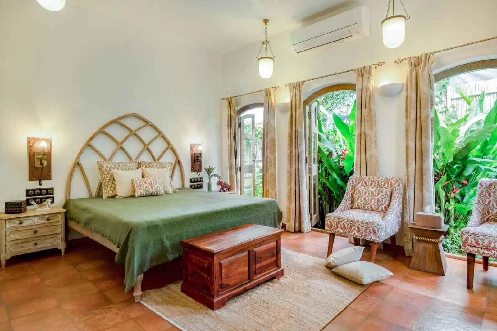 Fonteira Villa D - Buy Villas in North Goa - Romantic Bedroom