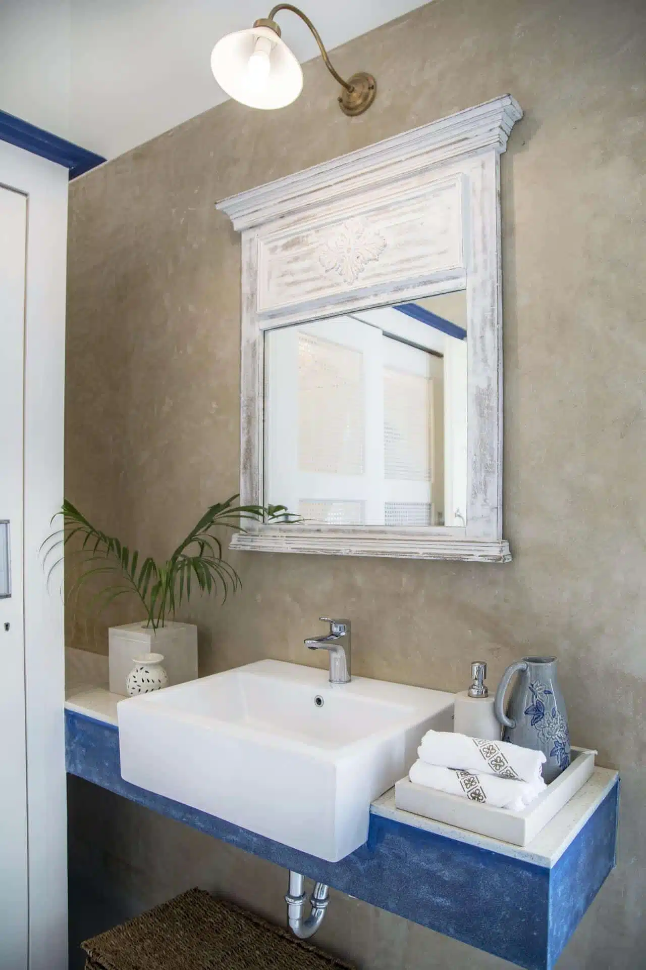 Monforte Villa H - Villas with Private Pool for Sale - Cosy Wash Basin