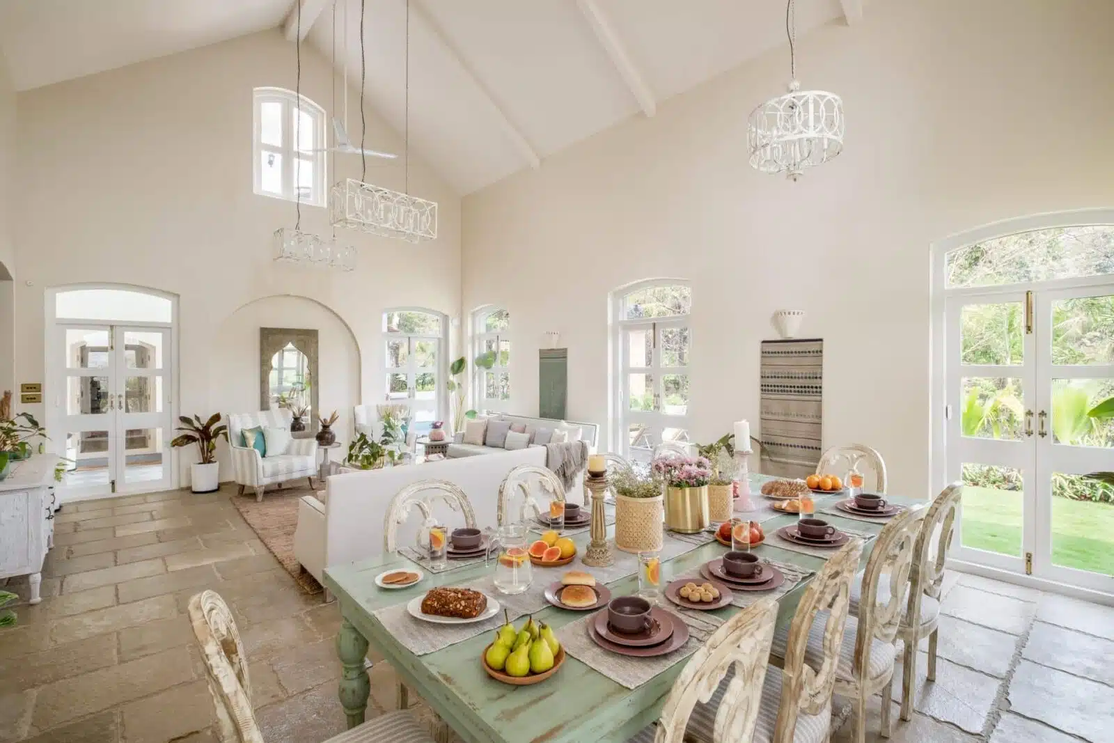 Silvio D - Best Villas in North Goa - Stunning Dining Area