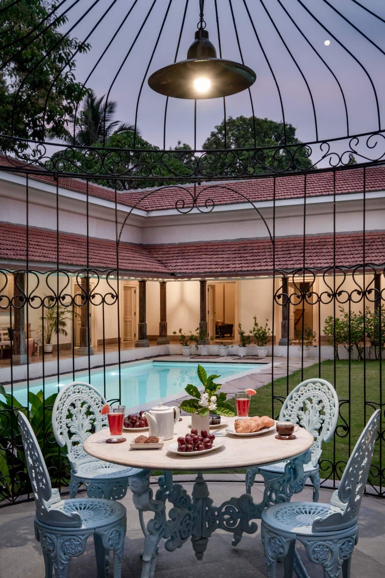 Villa Azul - Best Villas in North Goa - Stunning Dining Area