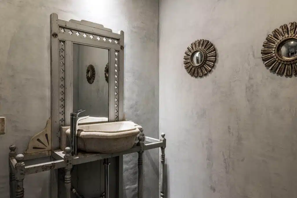 Villa Cecelia - Luxury Villas in Goa with Private Pool - Beautiful Wash Basin Villa Cecelia - Luxury Villas in Goa with Private Pool - Beautiful Wash Basin