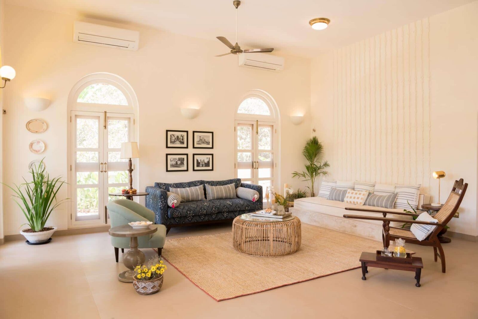 Villa Loto Bianco - Bungalows in Goa for Sale - Elegant Living Room