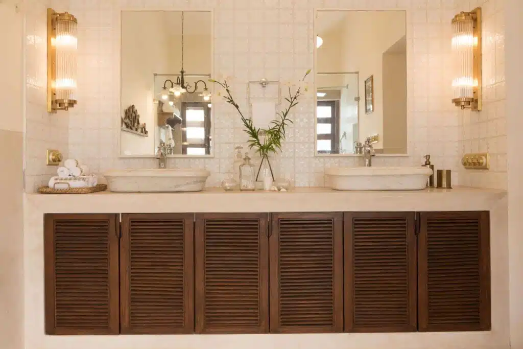 Villa Loto Bianco - Villas in North Goa - Elegant Wash Basin