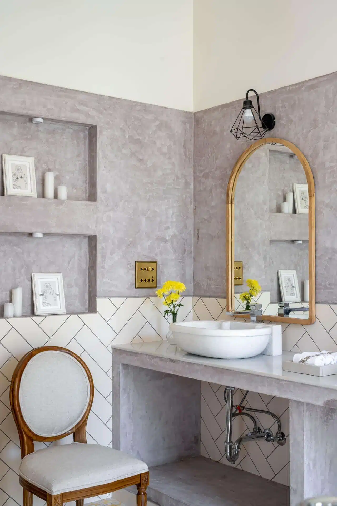Villa Sobreda - Villas for Sale in North Goa - Stunning Wash Basin