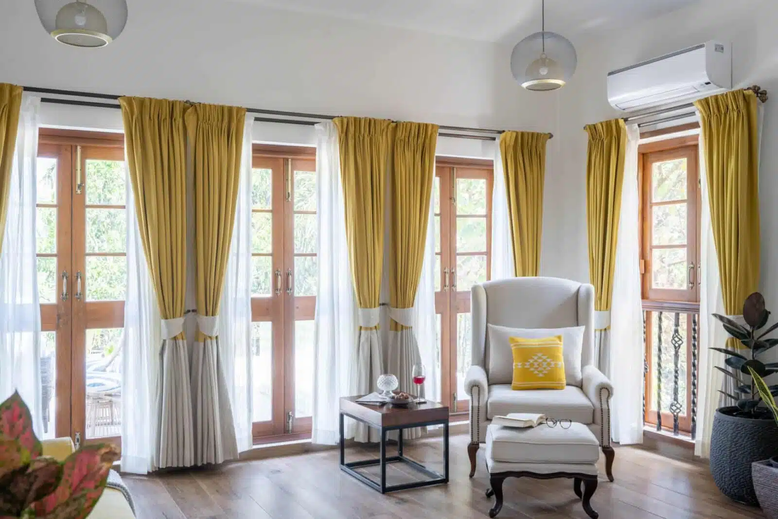 Villa Maraville - Luxury Villas in Goa with Private Pool - Fantastic Seating Area