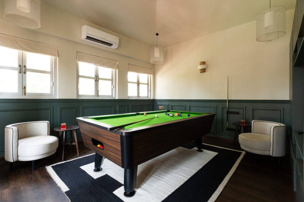 Luxury Homes - Playing Area