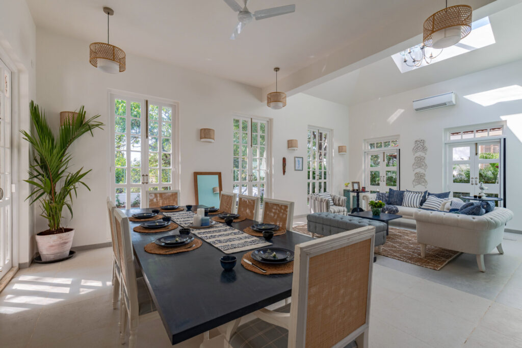 Private Villa in Goa - Dining Table