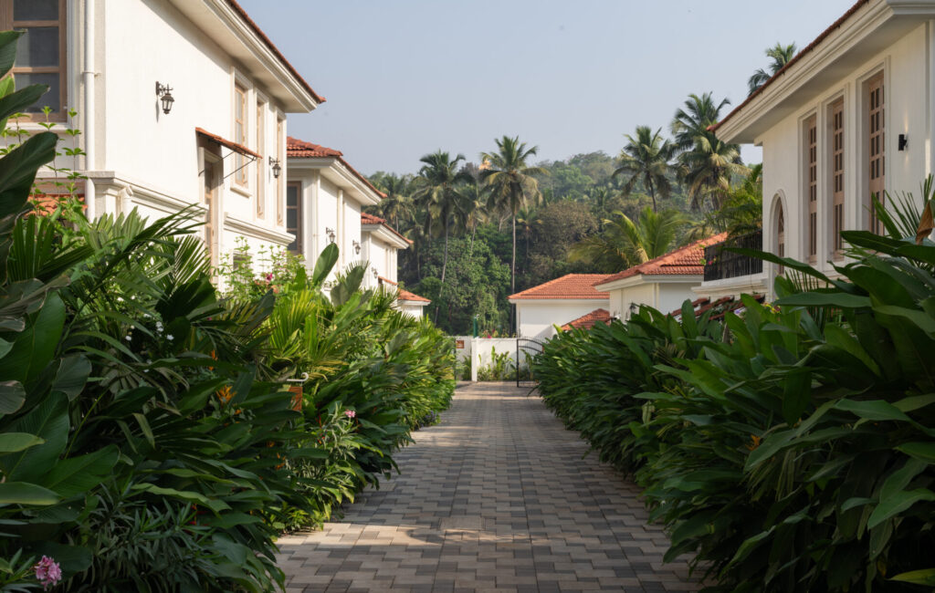 Best Villas in North Goa - Pathway