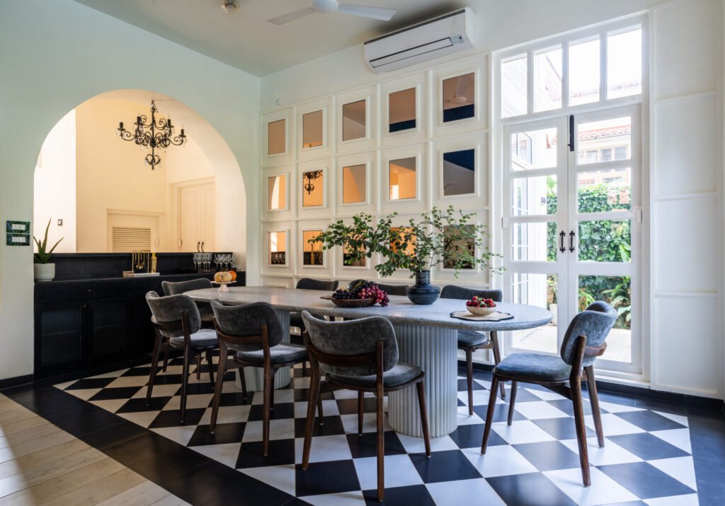 Bungalow for Sale in Goa Near Beach - Dining Area