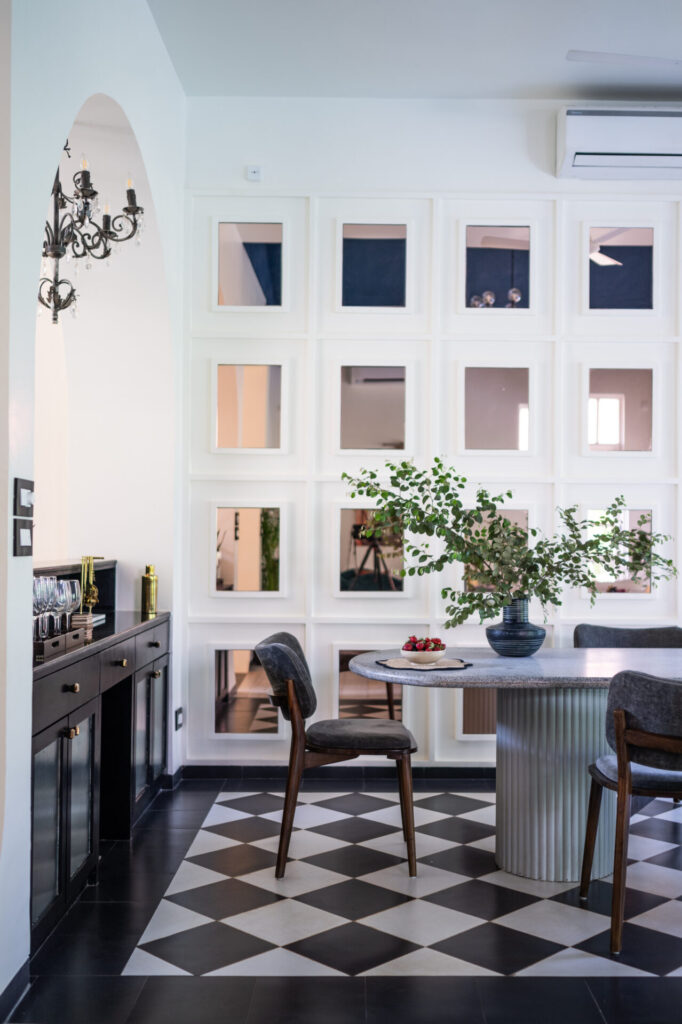 Luxurious Homes - Dining Area