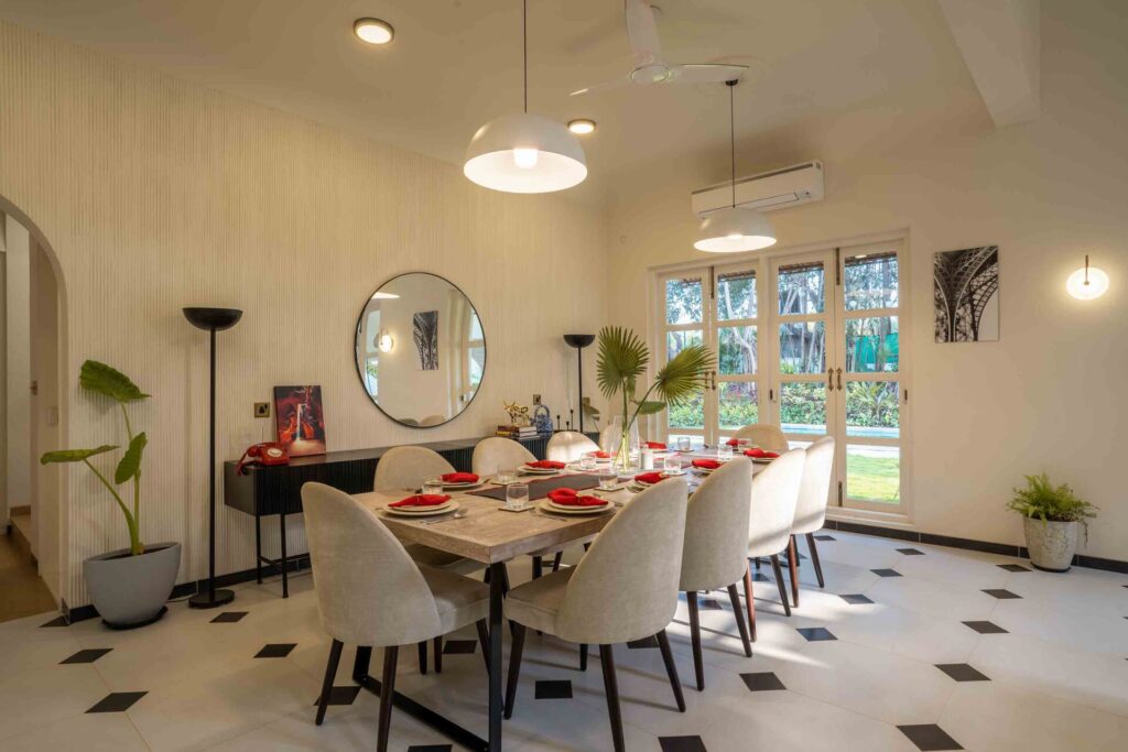 Luxury Villas - Dining Area