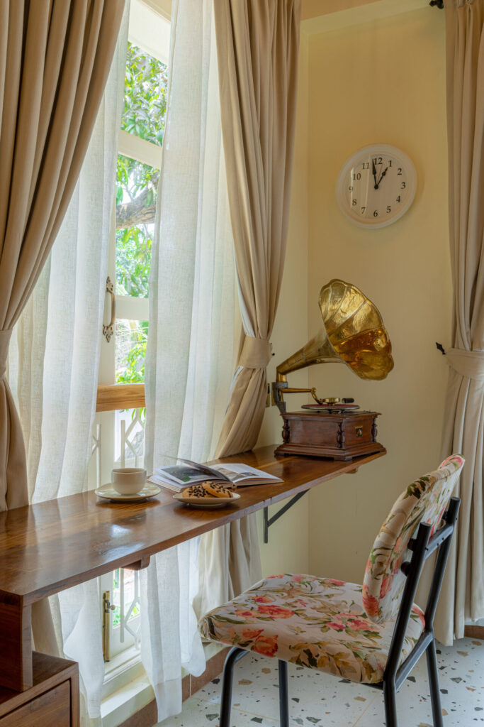 Luxurious Villas - Study Area