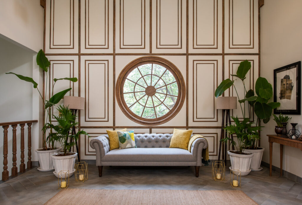 Luxurious Homes - Foyer