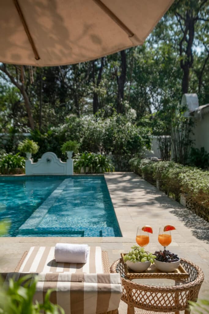 Goa Portuguese Villa - Pool Side