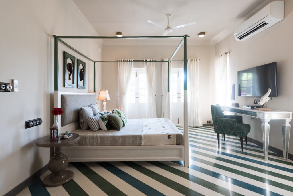 Best Luxury Villa For Sale in Goa - Luxury bedroom