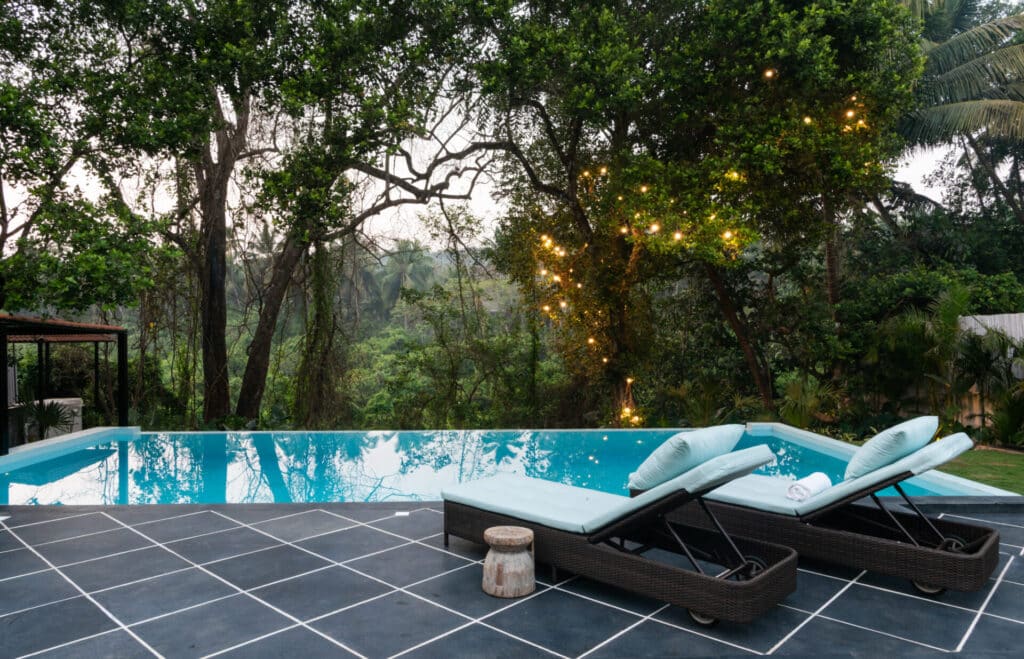 Luxury House in Goa With Private Pool - Pool Area