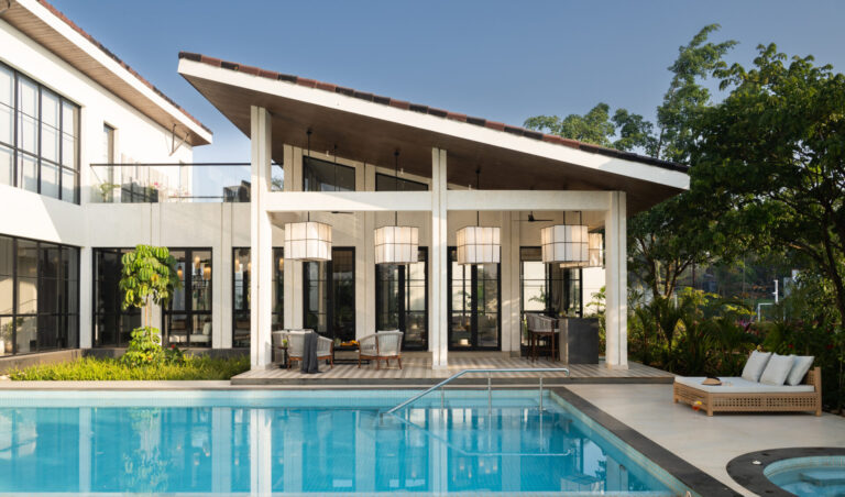 Best Luxury Villa With Private Pool In Alibaug - Facade